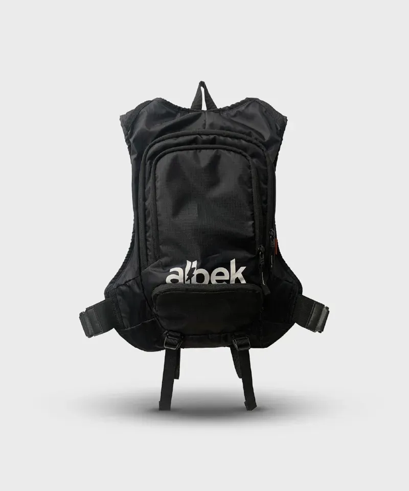 Albek H20-Haul Eight Hydration Pack 3L in Covert Black