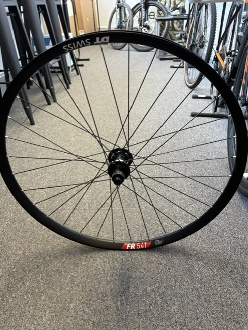 DT Swiss 29er Rear Wheel 350 hub 6  bolt 148x12mm MS F/Hub Dt SwissFR511 