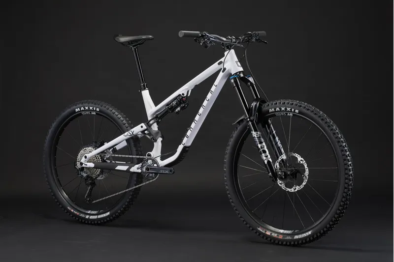COMMENCAL META SX V4 ESSENTIAL PURE WHITE SIZE LARGE-2