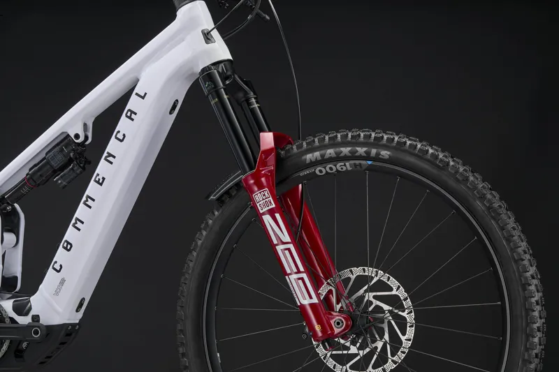 COMMENCAL META POWER SX 800 ROCKSHOX PURE WHITE-4