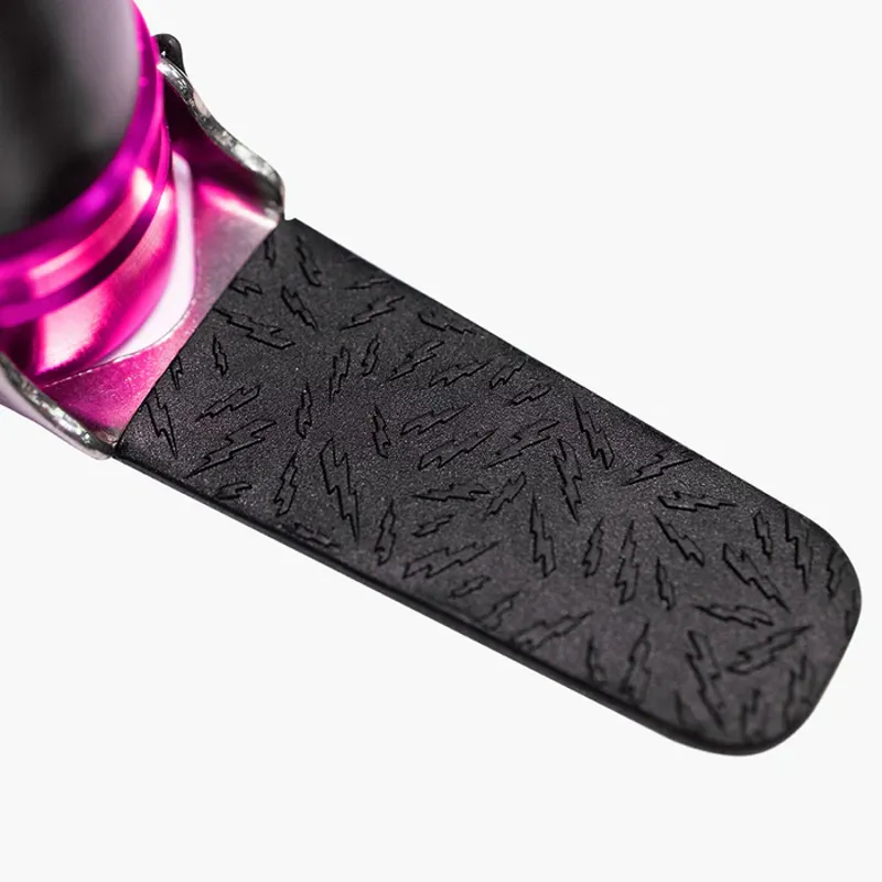 MUC-OFF AIRMACH CARBON PUMP-1