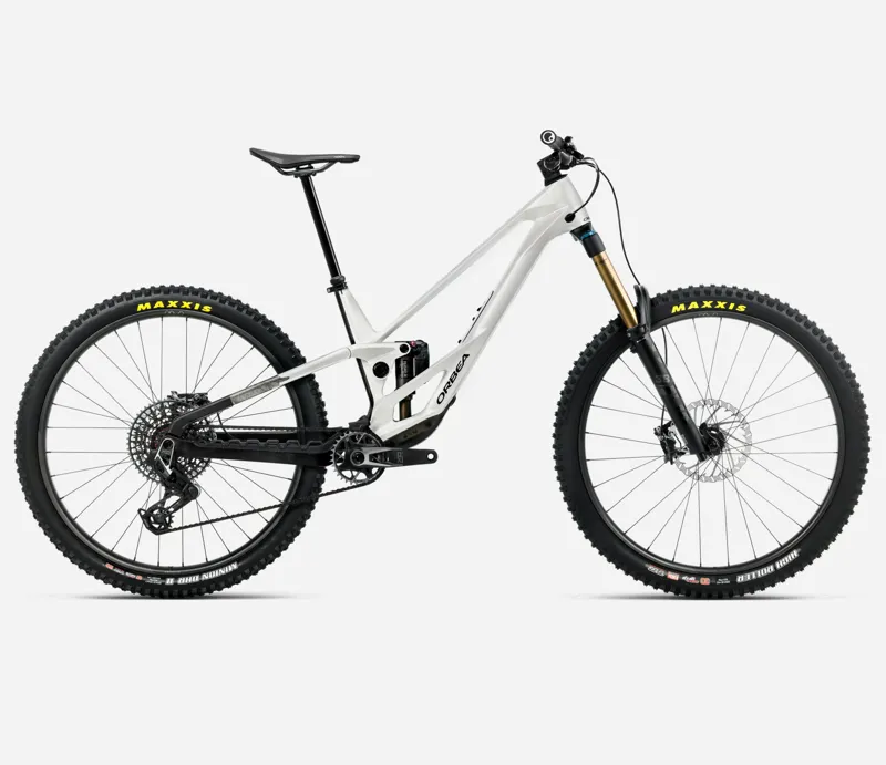 Rallon 450 E- Ltd White Chic - Diamond Black