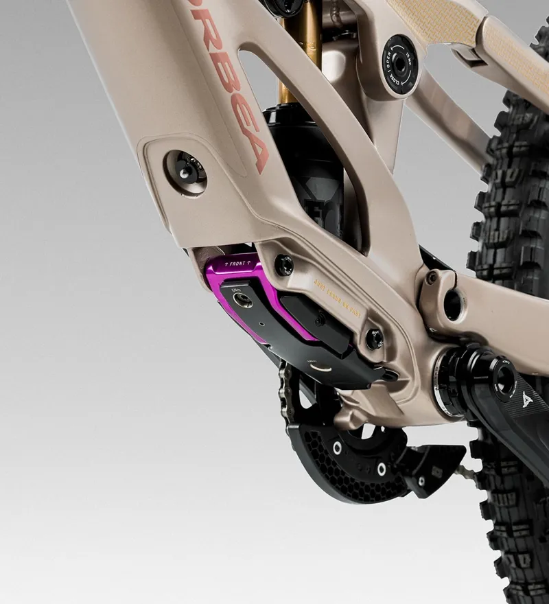 Rallon 450 D- Ltd White Chic - Diamond Black-4